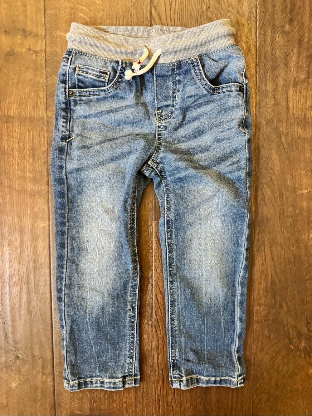 Toddler Comfortable Cat and Jack Light Blue Pull-On Jeans 3T Like New Condition
